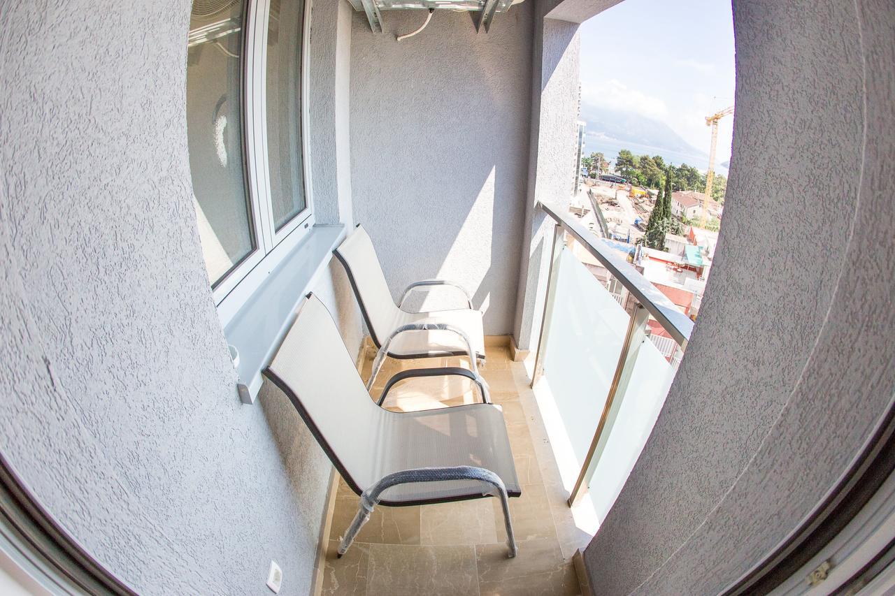 Natasha Sea View Apartment Budua Esterno foto